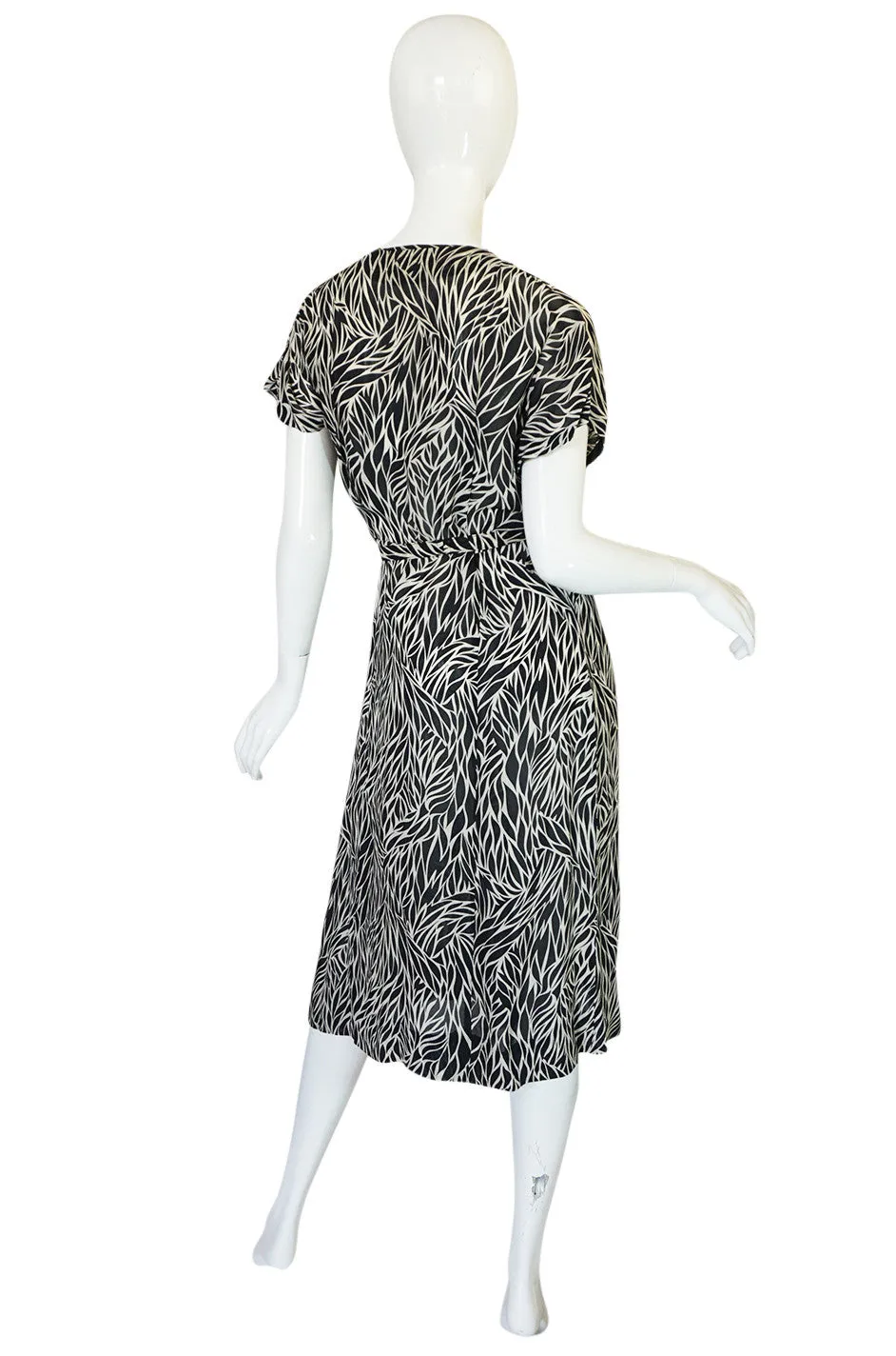 1940s Black & White Graphic Print Silk Chiffon Dress