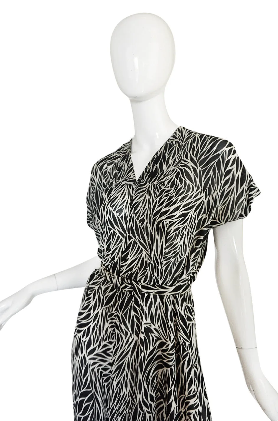 1940s Black & White Graphic Print Silk Chiffon Dress