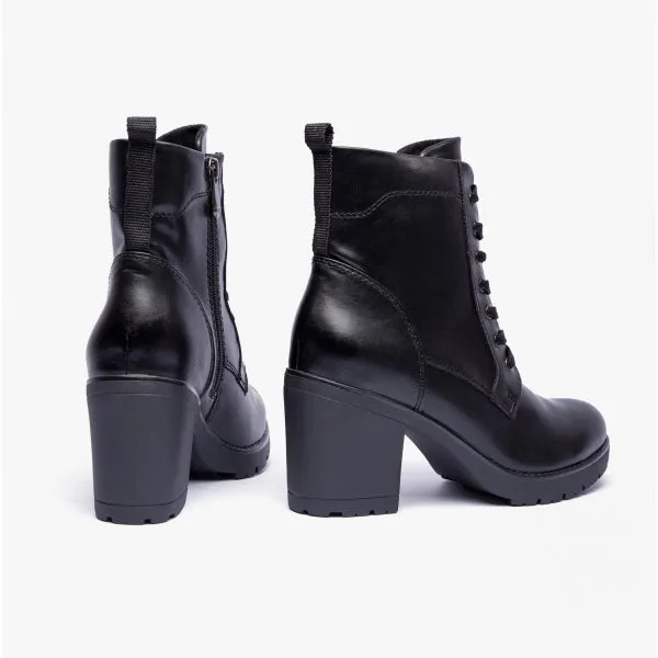 25204-29-001 Womens Lace-Up Ankle Boots Black