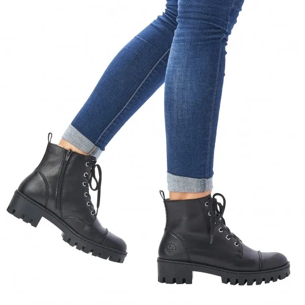 75722-00 Ladies Ankle Boots Black