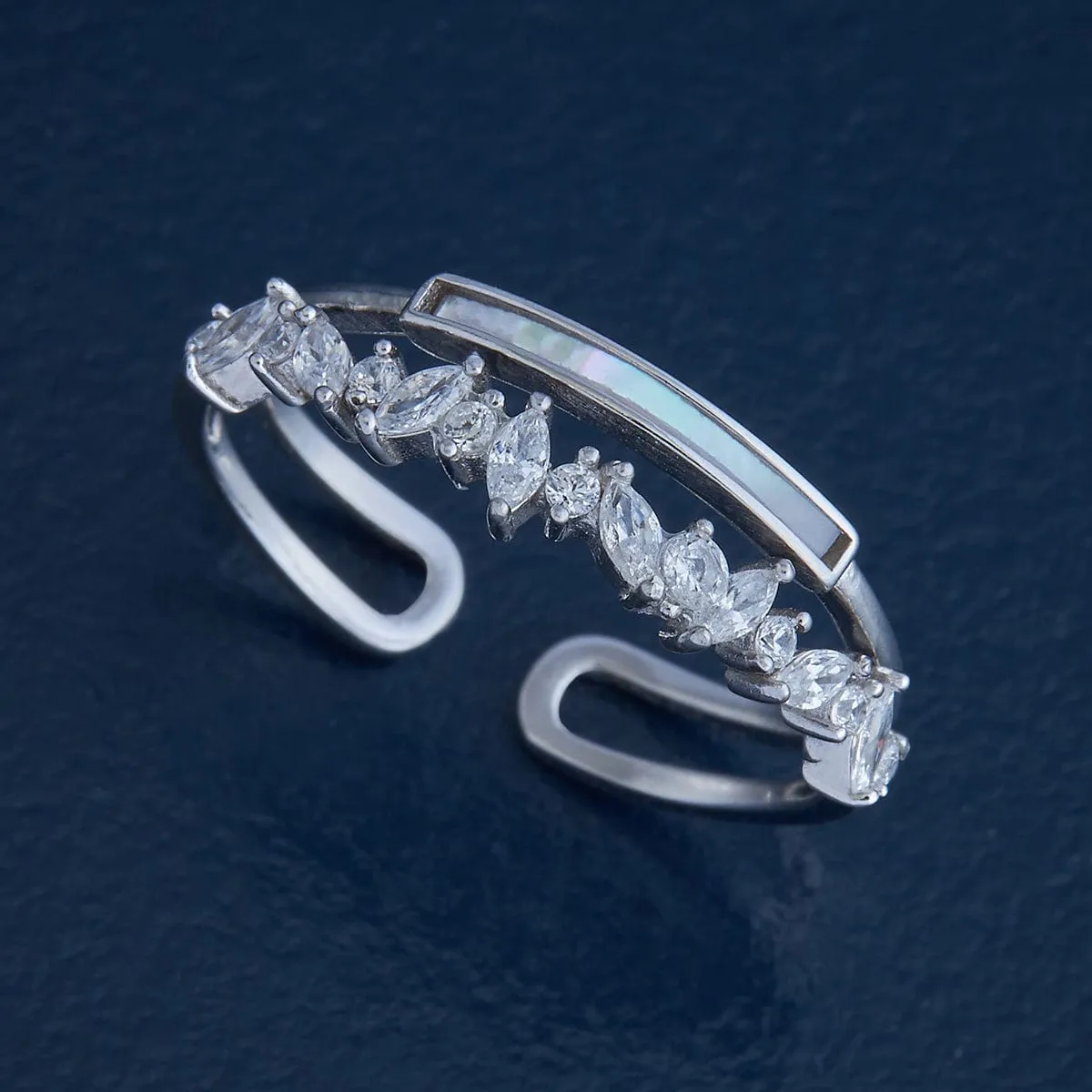 92.5 Silver Finger Ring 164331