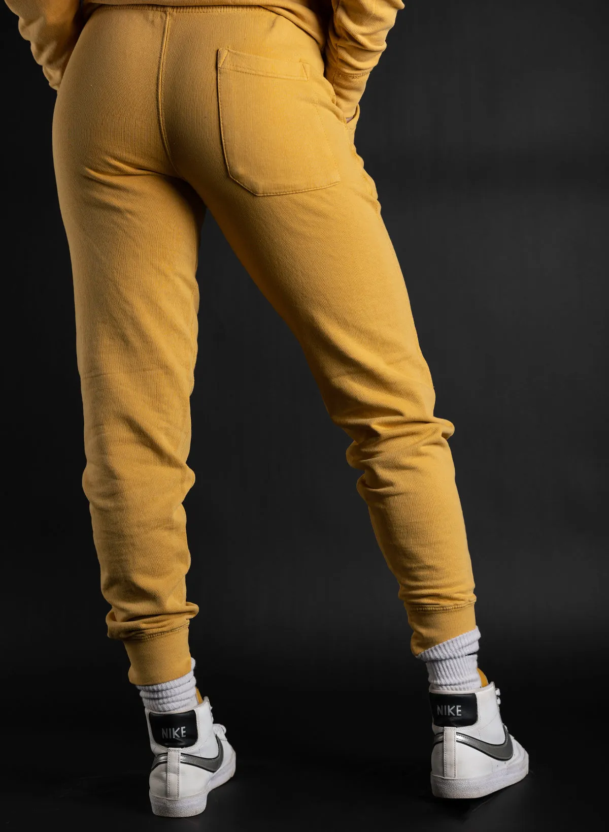 ARCH JOGGER - GOLD