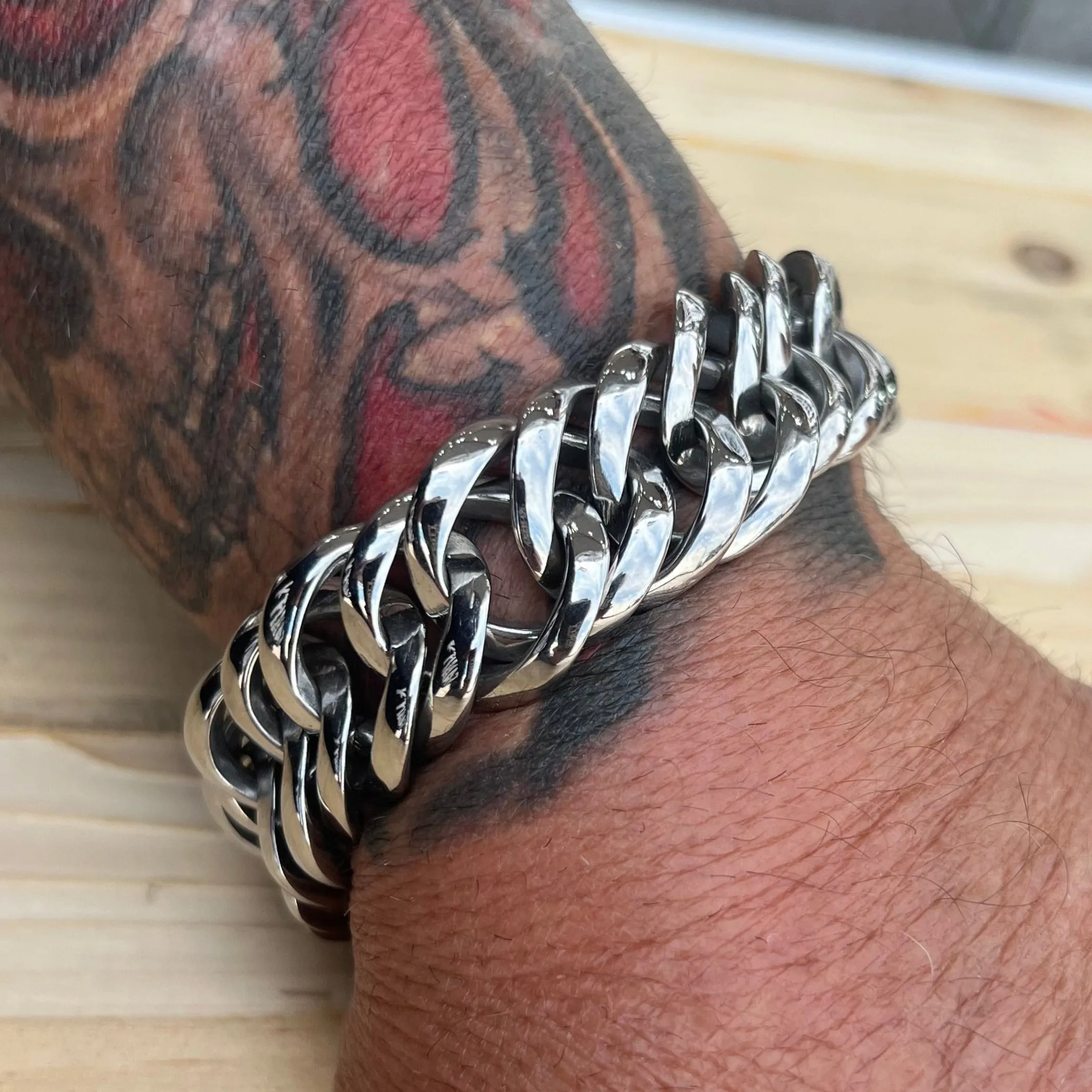 Bagger Bracelet - "EASY BIKER" - Curb Chain - Polished - 3/4 Inch wide - B134