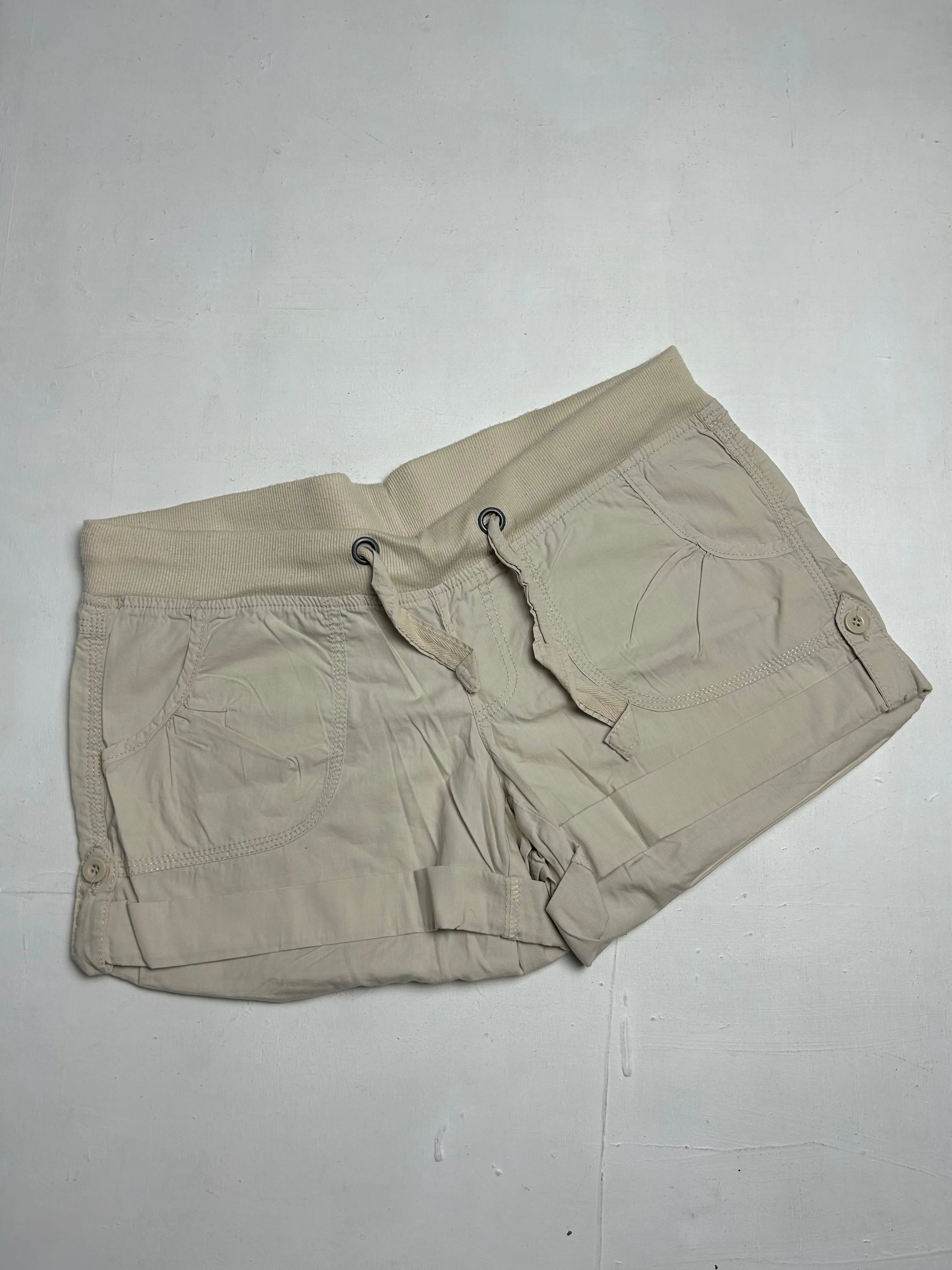 Beige low rise cotton mini short (M)