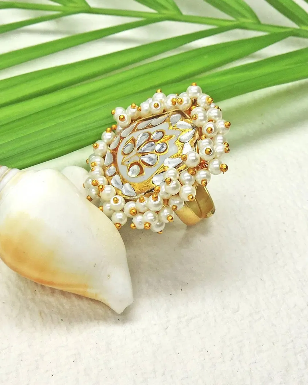 Blanc Kundan Ring