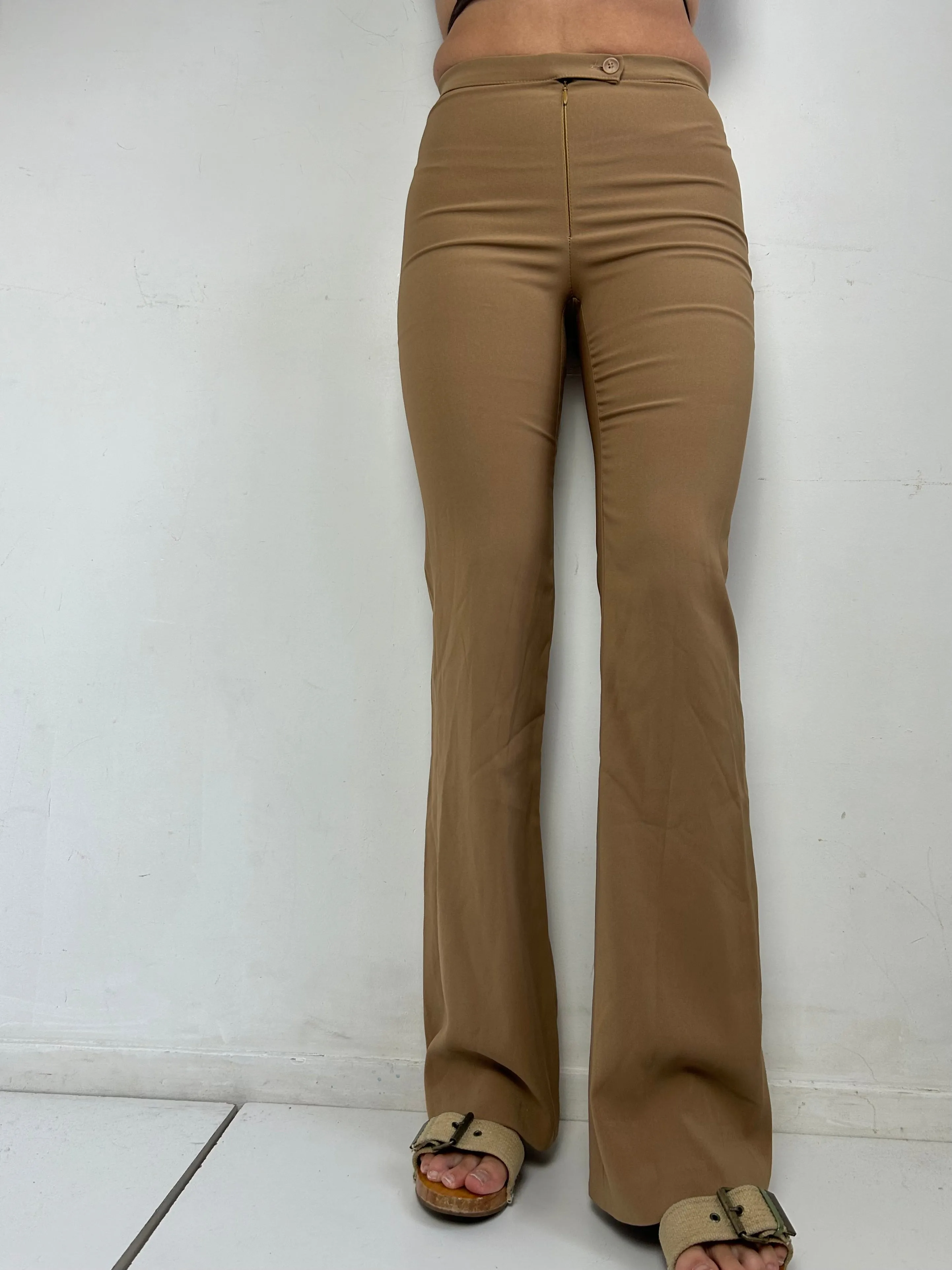 Camel mid rise flare office pants (XS/S)