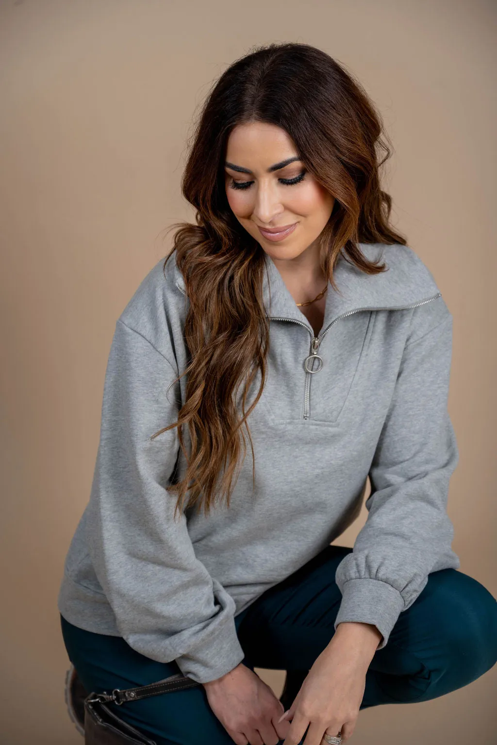 Circle Zipper Pullover Sweatshirt