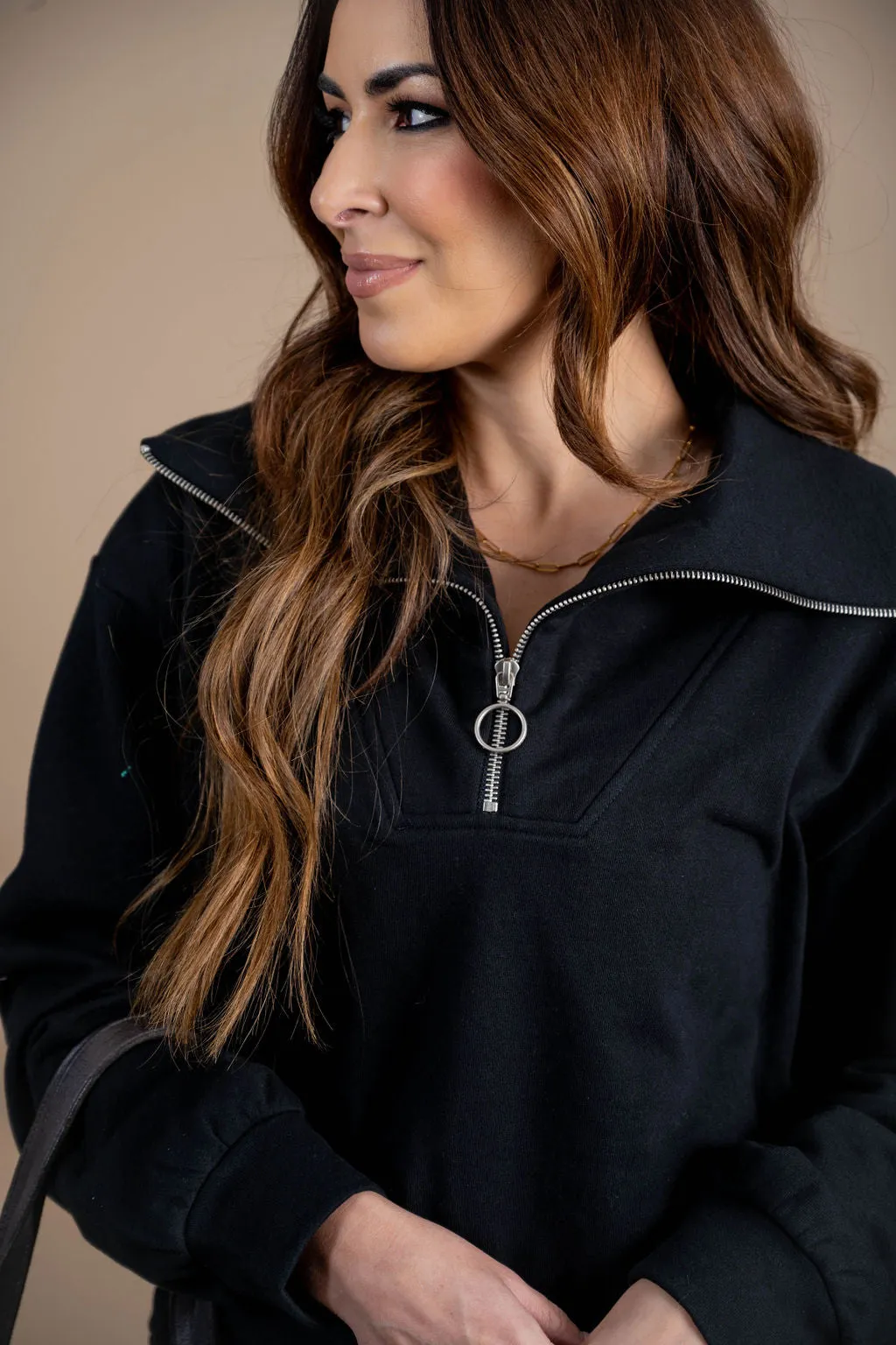 Circle Zipper Pullover Sweatshirt