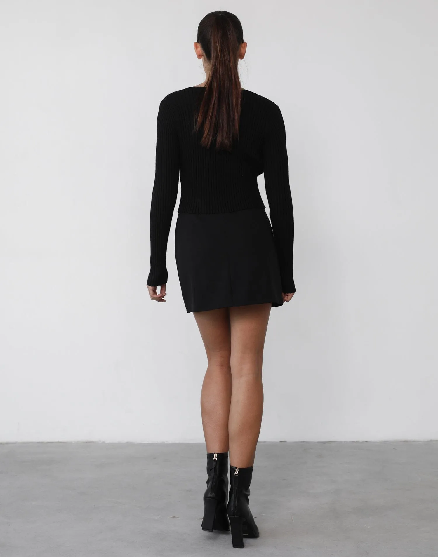 Clara Long Sleeve Top (Black)