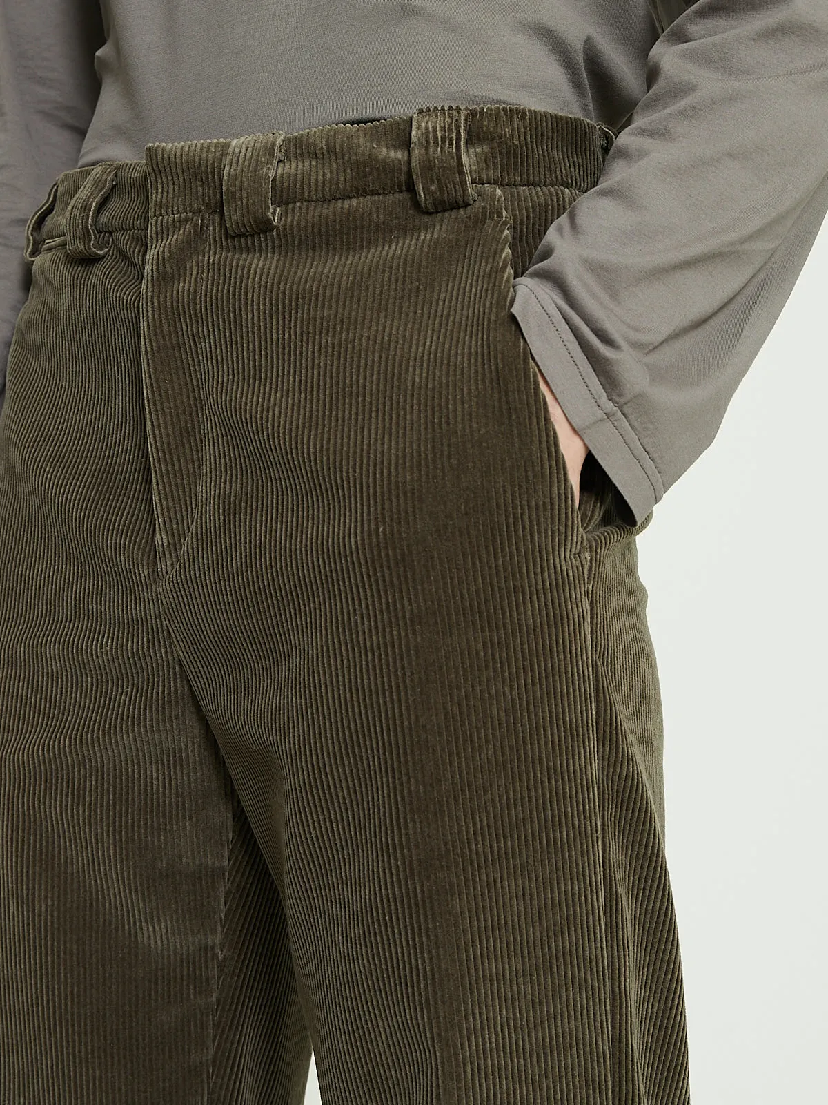 Corduroy Trousers in Castoro