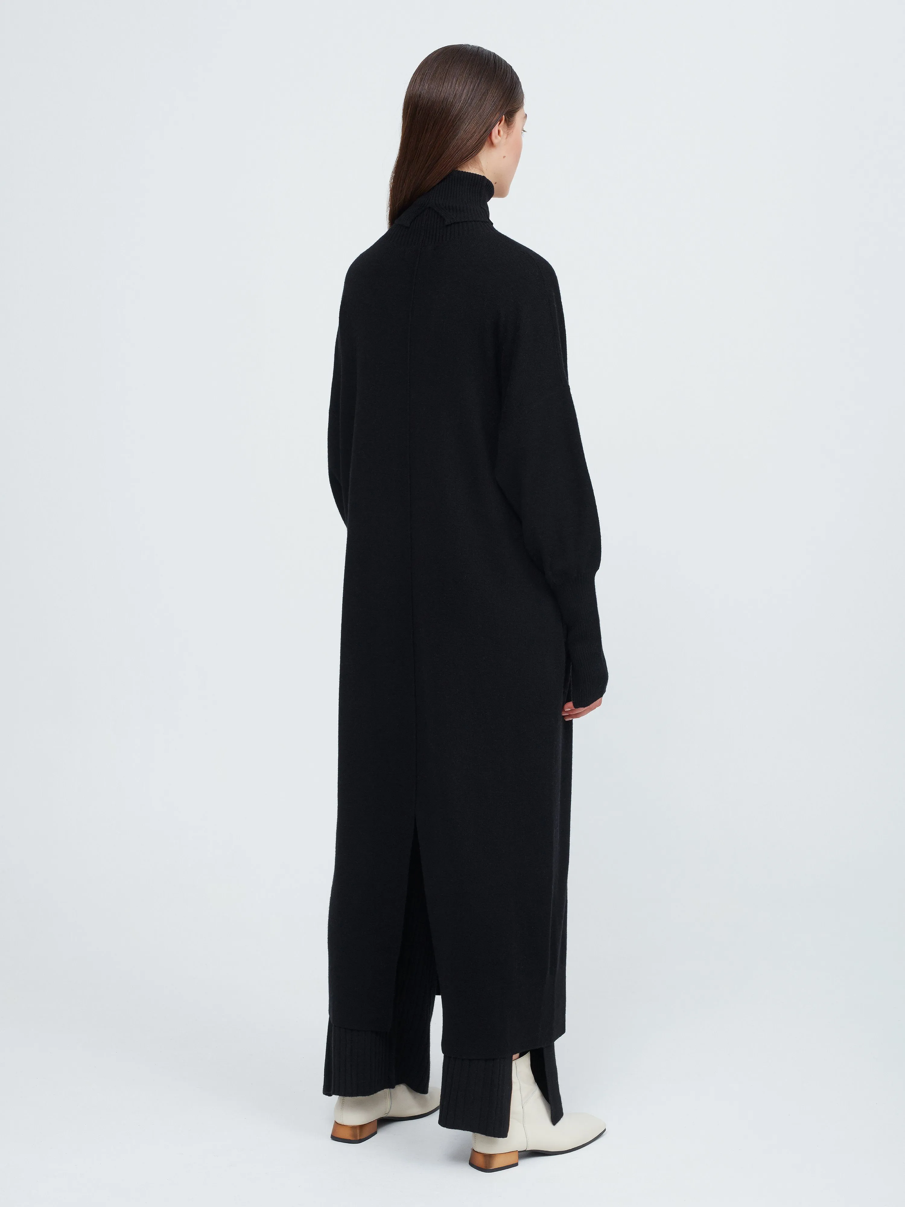 In the Moment Turtleneck Dress - Black