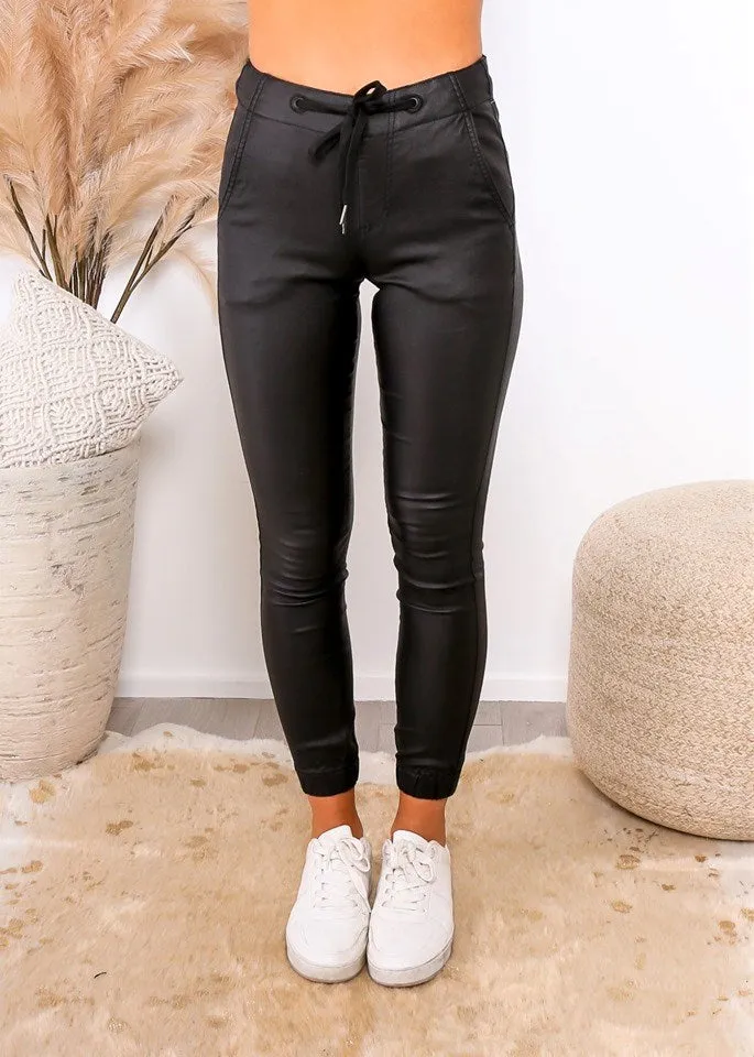 Leoni Hayden Wetlook Joggers Black