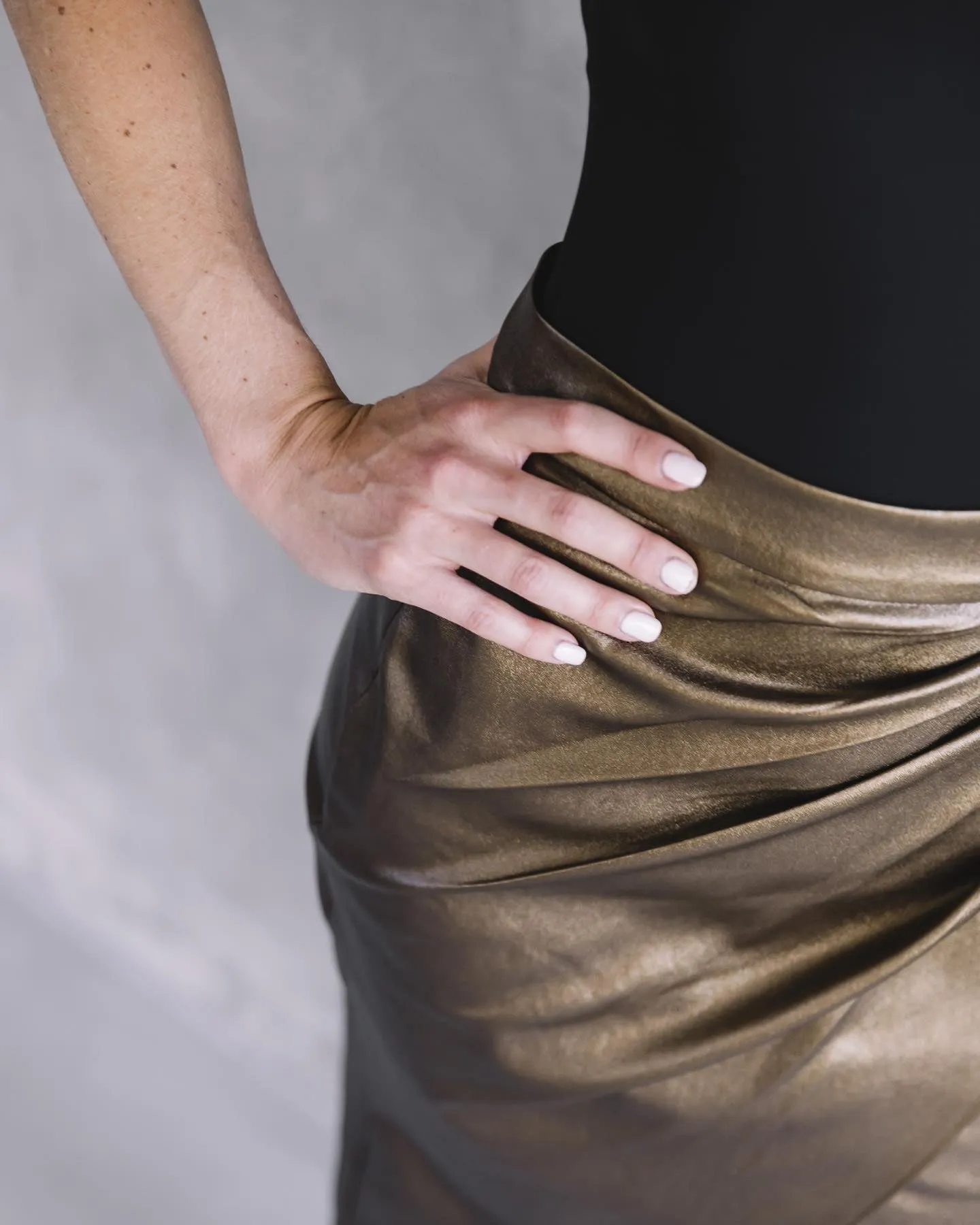 Marga High Waisted Skirt | Bronze