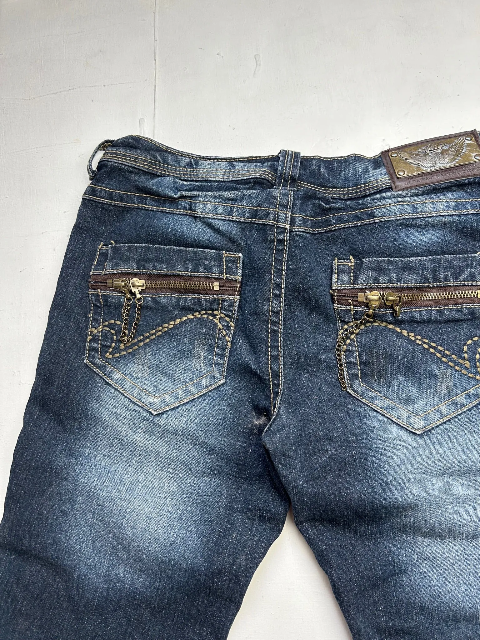 Navy blue denim low rise mid short jorts (XS)